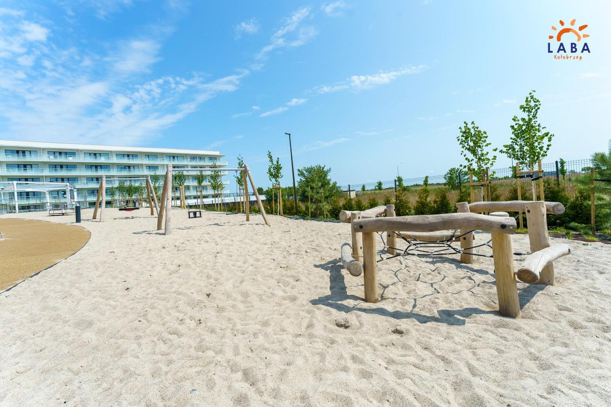 Laba Kolobrzeg Apartamenty Polanki Aqua Parking, Basen W Cenie Exterior foto